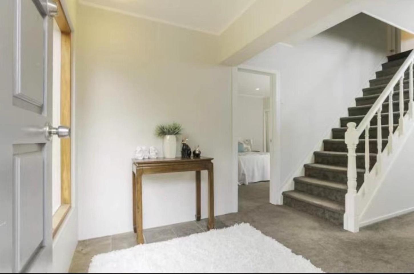 Remuera Spacious Holiday Home Оукланд Екстериор снимка